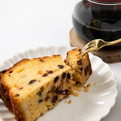 石薪窯でじっくりと焼き上げたパンのお楽しみセットです!天然酵母の石薪窯焼きパン(お楽しみパンセット)【配送不可地域：離島】