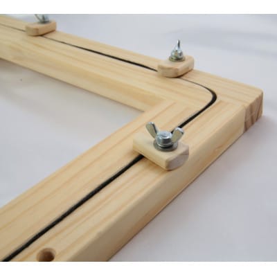 エディ工房　刺繍台セット【Dモデル】(A4サイズの刺繍枠と専用スタンドD型のセット品)【受注製作品】【配送不可地域：沖縄県】