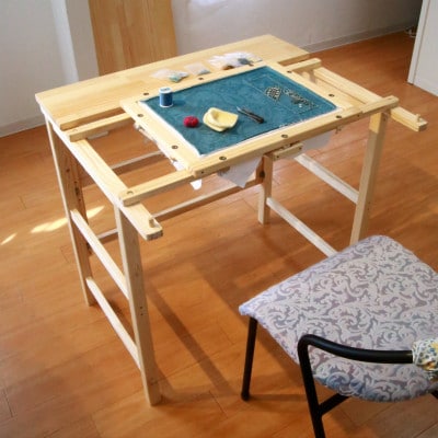 エディ工房　刺繍ワークデスク(D65)奥行65cm　折りたたみ式　刺繍枠は付属していません　受注製作