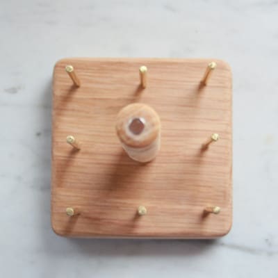 エディ工房　糸巻きスタンド　(オーク・真鍮製8本立)　針休め装備【配送不可地域：沖縄県】