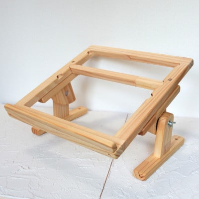 スクエア刺繍スタンド(S)【15～30cmの色々な刺繍枠に対応】※刺繍枠は付属していません