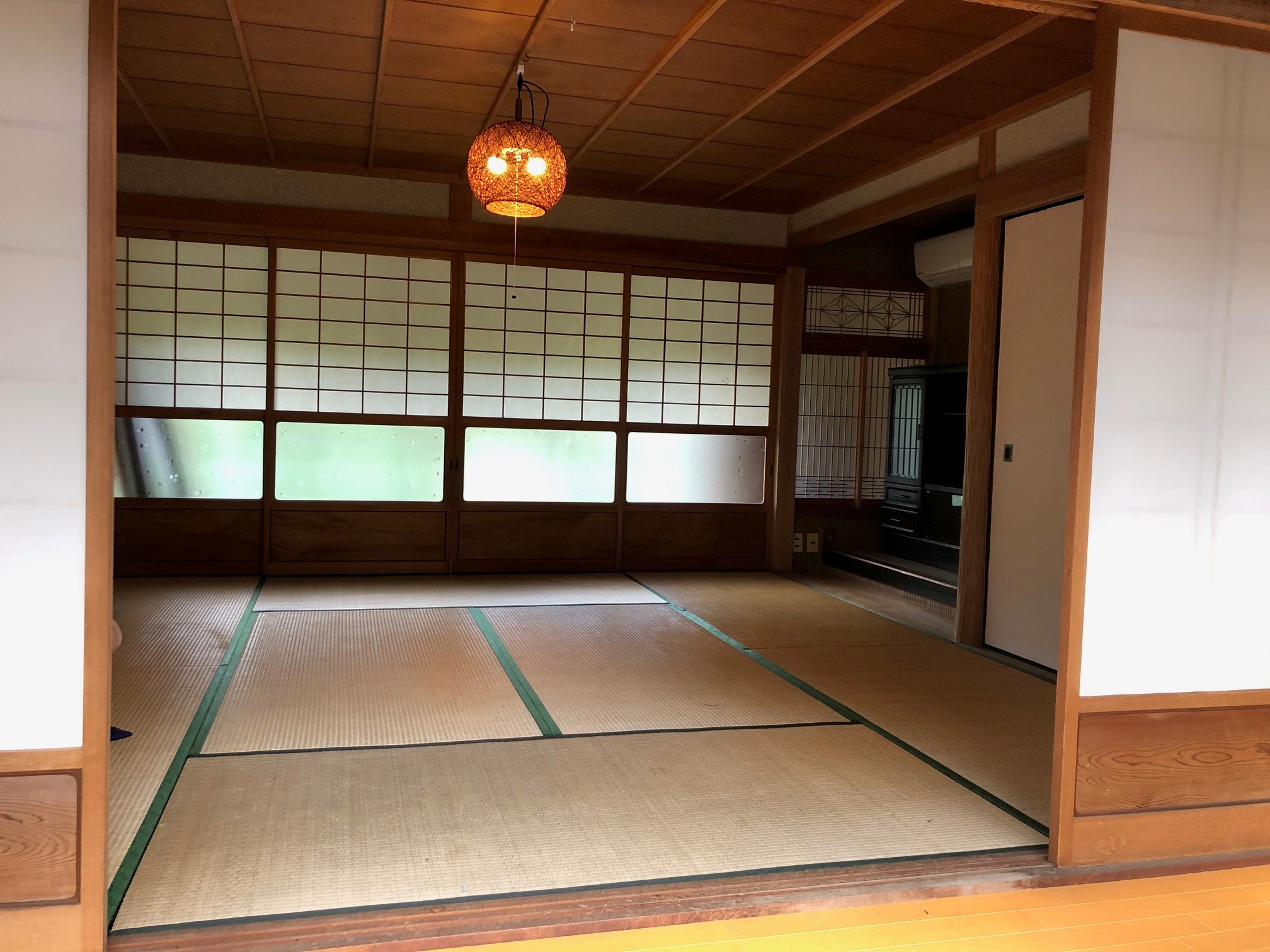 明治期の古民家「みのる庵」平日１組限定 地元食材の食事と宿泊 [1233] 宿泊券 古民家 宿泊 民泊 テントサウナ サ活 書家 １組限定 体験