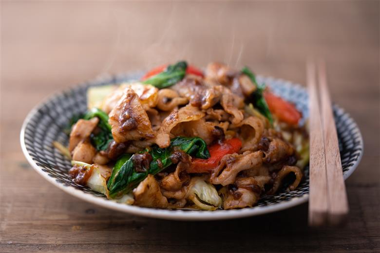 こだわり醤油、味噌詰合わせ（こい口、うす口）[744]