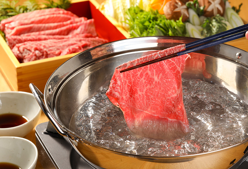 【和牛セレブ】神戸牛しゃぶしゃぶ（モモ ･ ウデ）150g [976]