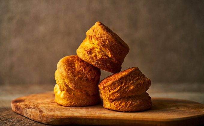 外はサクッ、中はフワ、美味しいスコーン10個