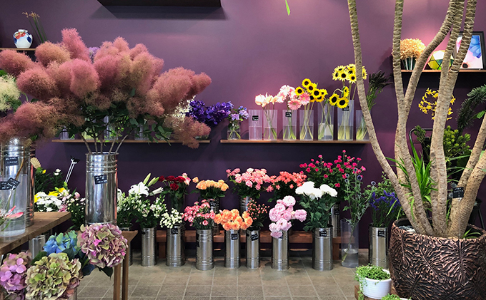 おまかせ フラワーアレンジメント（ホワイト×グリーン） 母の日 父の日 ギフト お祝い ホワイト×グリーン