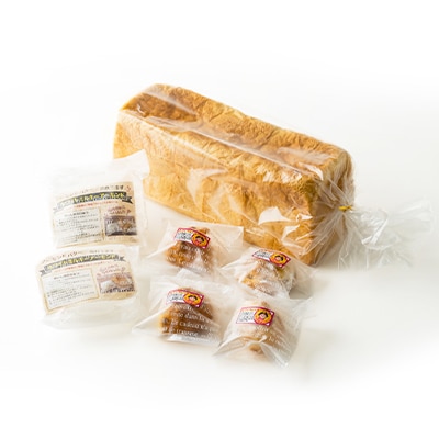 地元特産品を使ったシュークリームとタムタム特製高級食パン、 ご当地アーモンドバターの3点詰め合わせ【配送不可地域：離島】