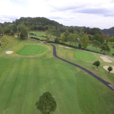 ゴルフ場利用クーポン(3,000円分)