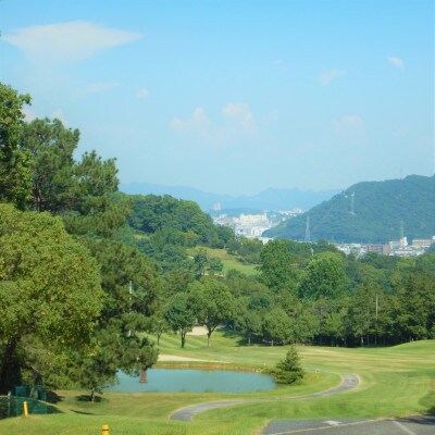 ゴルフ場利用クーポン(3,000円分)