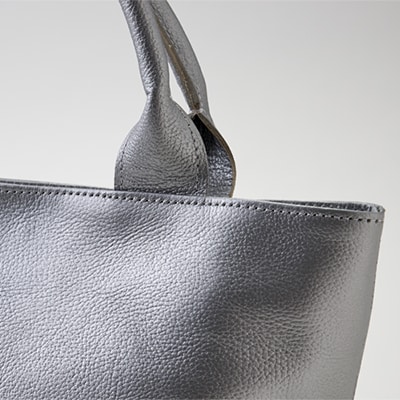 【申込受付後 生産】ジャパンレザー　本革トートバッグ(シルバー)　本格牛革使用