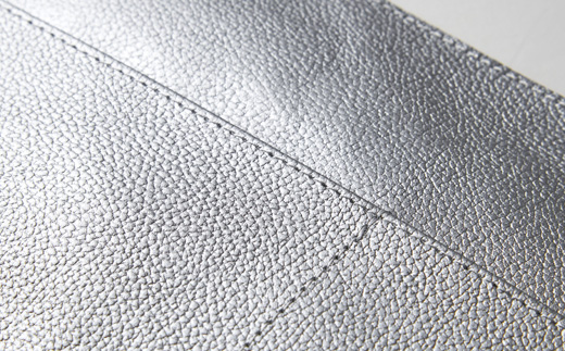 【申込受付後 生産】ジャパンレザー　本革クラッチバッグ(シルバー)　本格牛革使用