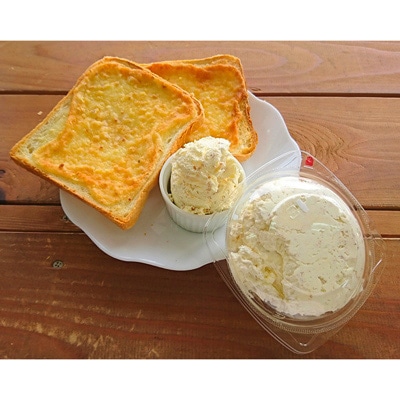 【2ヵ月毎定期便】高級食パンとご当地アーモンドバターのセット全3回【配送不可地域：離島】