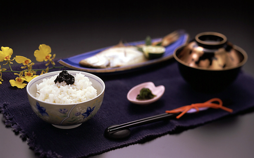 ANA 全国缶詰・瓶詰セットランキング 週間1位/月間3位 獲得！（2025年11月）【美味しいご飯のお供 のり佃煮お楽しみセット 5種類 10個 常温】国産 香住 丁寧に炊き上げ のり 佃煮 青のり 黒のり かに身 しいたけ わさび 丸大豆醤油 本醸造醤油 旨み 食感 おすすめ 兵庫県 香美町 日本海フーズ 07-37