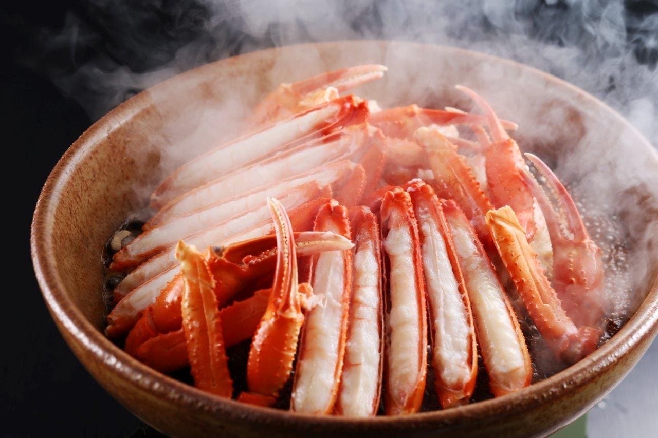 《12/21まで年内発送》【調理済み 生 香住ガニ 2Lサイズ 5肩セット 冷凍】日本海 本場 鮮度 抜群 カネニ基準 厳選 殻むき不要 簡単 お手軽 足 爪 身 脚 ボイル 鍋 蒸し 焼き 蟹 かに ベニズワイガニ 紅 ズワイガニ べに ずわいがに ふるさと納税 人気 おすすめ 返礼品 兵庫県 香美町 香住 カネニ 06-14