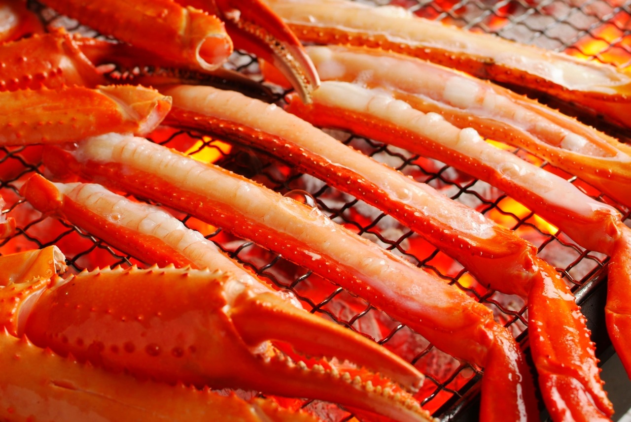 《12/21まで年内発送》【調理済み 生 香住ガニ 2Lサイズ 5肩セット 冷凍】日本海 本場 鮮度 抜群 カネニ基準 厳選 殻むき不要 簡単 お手軽 足 爪 身 脚 ボイル 鍋 蒸し 焼き 蟹 かに ベニズワイガニ 紅 ズワイガニ べに ずわいがに ふるさと納税 人気 おすすめ 返礼品 兵庫県 香美町 香住 カネニ 06-14