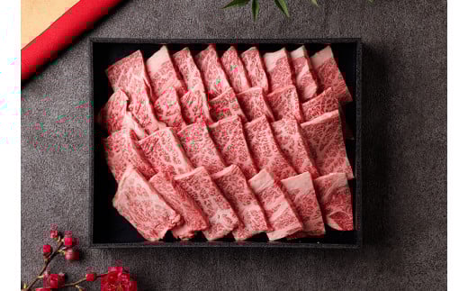 【神戸牛 肩ロース焼肉切り落とし 400g（黒折箱入り）冷凍】箱入り ギフト 和牛 牛肉 ステーキ しゃぶしゃぶ すき焼き 焼肉  ふるさと納税で贈る至福の味わい！自慢の神戸牛をご自宅で堪能しませんか？ 大人気 ふるさと納税  バーベキュー 年末年始 お盆 パーティー ボックス ごちそう 和牛 国産 但馬牛 但馬 神戸 香美町 村岡 和牛セレブ 26000円 58-14