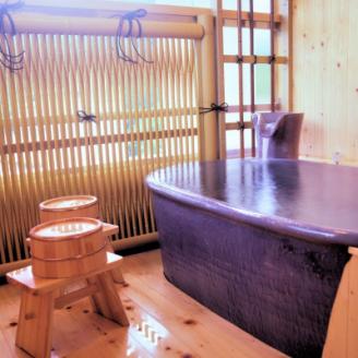 湯村温泉 朝野家 露天風呂付客室 一泊二食付宿泊券(2名様ペア・平日限定)