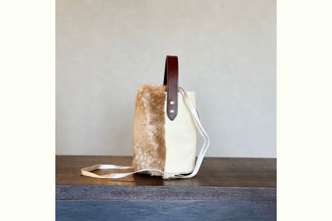 バンビ柄エコファー 2WAYバケツミニバッグ（ベージュ）CUSTOM BAG Milih 奈良県 奈良市 なら 48-004
