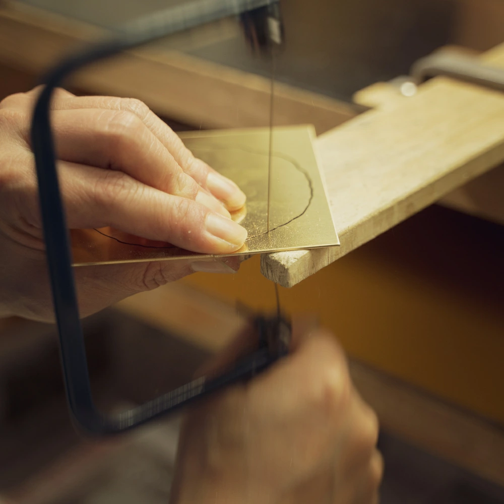 万喜彫金工房 体験チケット（シカせんべいコースター）2名様分 合同会社工藝舎 奈良県 奈良市 なら 55-012