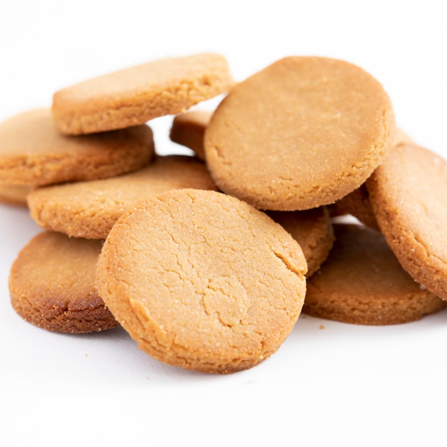 定期 食べ比べ「古都華いちご＆玄米きな粉のクッキー」40枚入2種 毎月×8回コース 奈良おおの農園 奈良県 奈良市 なら T-57