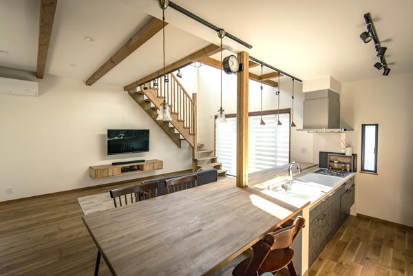 【キッチン/お風呂入れ替え・外壁塗装・屋根補修などに使える】100万円分リフォーム券 楓工務店 XZ-01