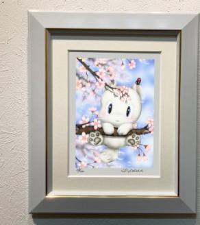 F-64 インチ版画「桜の木にラブちゃん乗っかかる」 奈良市 有限会社SOCKS