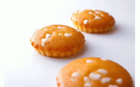 I-222 大和風詠菓 萬春堂の人気スイーツ詰め合わせ(どら焼き4個・マドレーヌ4個・カステラ1本)