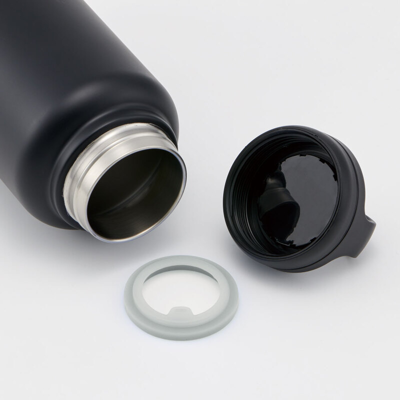 スクリューハンドル付きマグボトル1000ml 水筒 保温保冷「ブラック」 〈スケーター株式会社〉 チタン製 マグボトル 洗いやすい アウトドア 直飲み 奈良県 奈良市 なら 11-015 STSC10_4973307579264