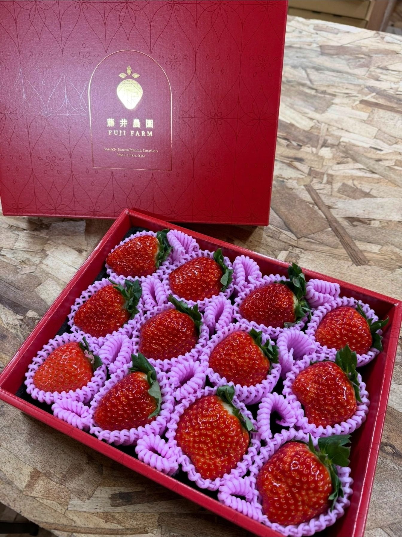 【2026年1月以降発送】 いちご（古都華）藤井農園特選大粒古都華600g×1ケース（数量限定 予約販売）奈良県 奈良市 なら 25-037