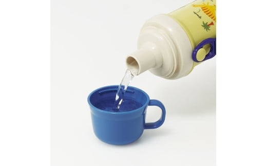 水筒 キッズ ワンタッチ プラスチック 直飲み コップ付 2WAY ボトル 480ml ＜スケーター skater〉 ディノサウルス 恐竜 ダイナソー 水筒 奈良県 奈良市 なら 4-101