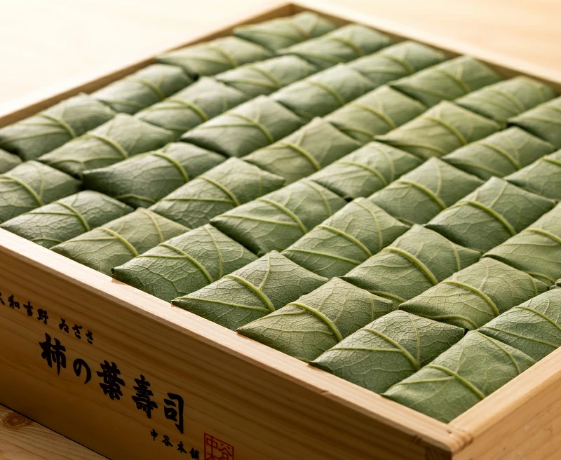 柿の葉寿司 5色 50個入 二段詰 株式会社中谷本舗 ゐざさ 詰め合わせ セット 和食 郷土料理 名物 贈答品 お取り寄せ グルメ 人気 おすすめ 美味しい 特産品 伝統 寿司 柿の葉ずし 奈良県 奈良市 敬老の日 ハロウィン クリスマス バレンタイン 正月 35-029