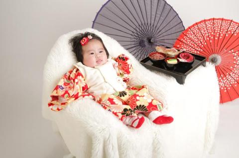 CH-1 渡辺写真館 スタジオ撮影全データプラン（お子様の撮影のみ）衣装２着撮影  奈良市