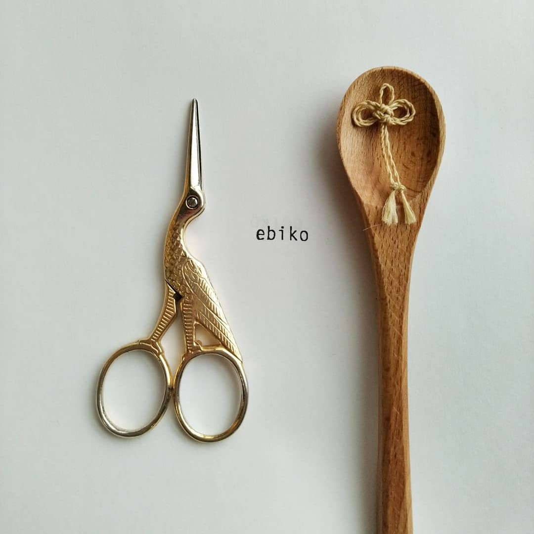 精麻 小さい結び ebiko 麻製品 和小物 伝統工芸 ミニチュア 結び飾り インテリア 飾り紐 和風 装飾 手作り 工芸品 伝統技術 奈良 みやげ お土産 特産品 工芸 ハンドメイド スモール 祝い 麻 御守り 御守 お守 古都 観光 文化 寺社 仏閣 奈良市 奈良県 7-040