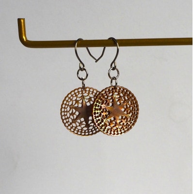 茶蝶貝「ベツレヘムパール風」ピアス