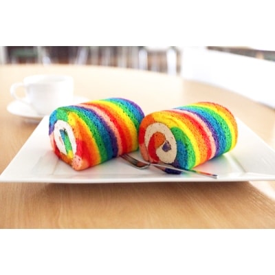 まる兄きっちん。のレインボーロールケーキ『からふるん』3本セット奈良県大和高田市【配送不可地域：離島】