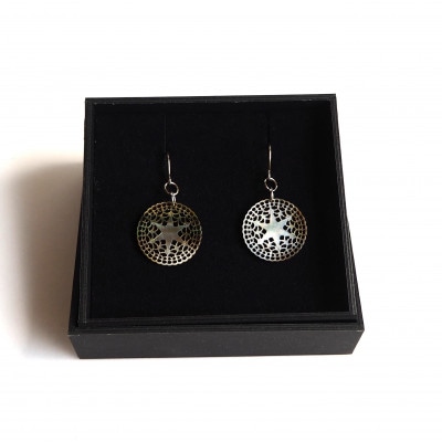 黒蝶貝「ベツレヘムパール風」ピアス