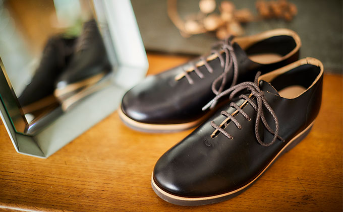 KOTOKA　 飛鳥ホールカット　ブラック茶芯　  レディース 23.5cm