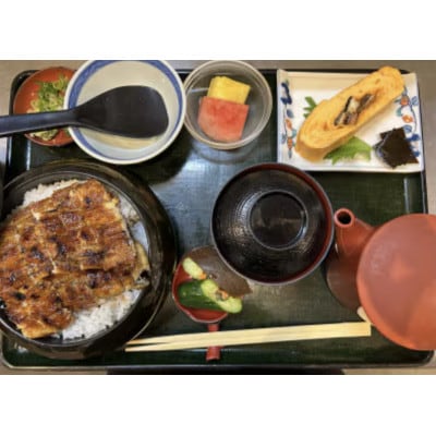 商品券25,000円分【優先入店券付】