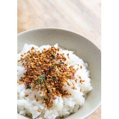 森のめぐみふりかけ　白ごま(梅・醤油風味)