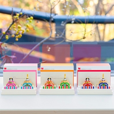 奈良一刀彫 ひいな 緋赤色