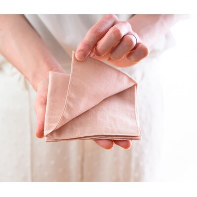 和晒ダブルガーゼを2枚重ねた4重ガーゼ仕様シンプルハンカチとレース付ハンカチ　ピンク(2枚セット)