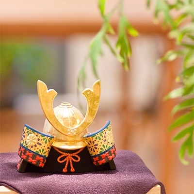 奈良一刀彫 小兜 金