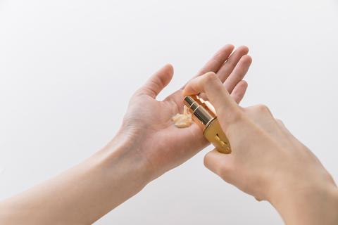 エクリードプレミアムシリーズ 高保湿エイジングエマルジョン／温泉水 美容 スキンケア 乳液 クリーム