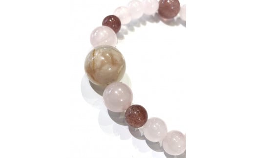 桜瑪瑙（さくらめのう）とローズ、イチゴ水晶のブレスレット　アクセサリー　ブレスレット　パワーストーン※着日指定不可