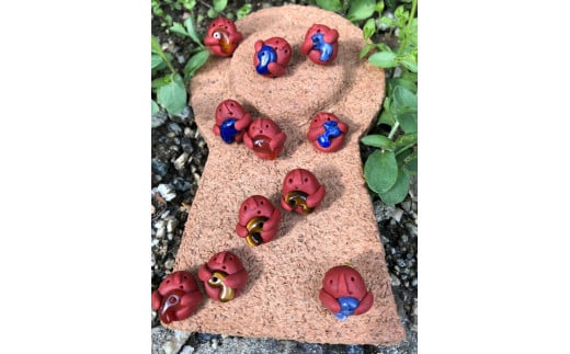 埴輪と勾玉のイヤリング｜アクセサリー ピアス イヤリング 埴輪 はにわ 勾玉 奈良※着日指定不可