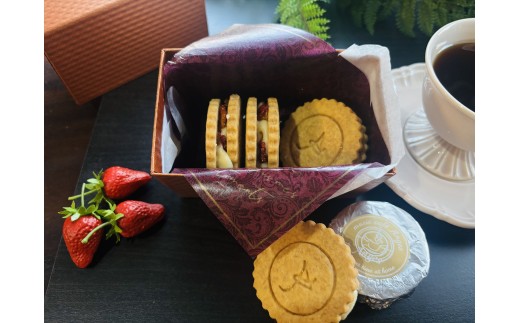 奈良果実と恵みのバターサンド（いちご（章姫）） ※北海道・沖縄・離島への配送不可