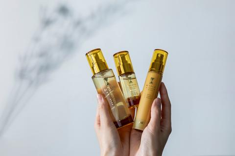 エクリードプレミアムシリーズセット／温泉水 スキンケア 化粧水 美容液 化粧品