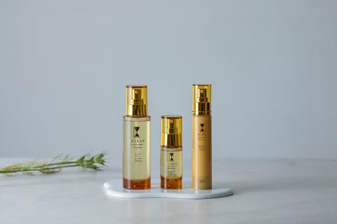 エクリードプレミアムシリーズ フルセット／温泉水 スキンケア 化粧水 美容液 化粧品