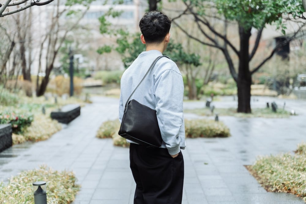 グラブ革 ボディバッグ ブラック｜グラブ グローブ 野球 レザー バッグ [2652]