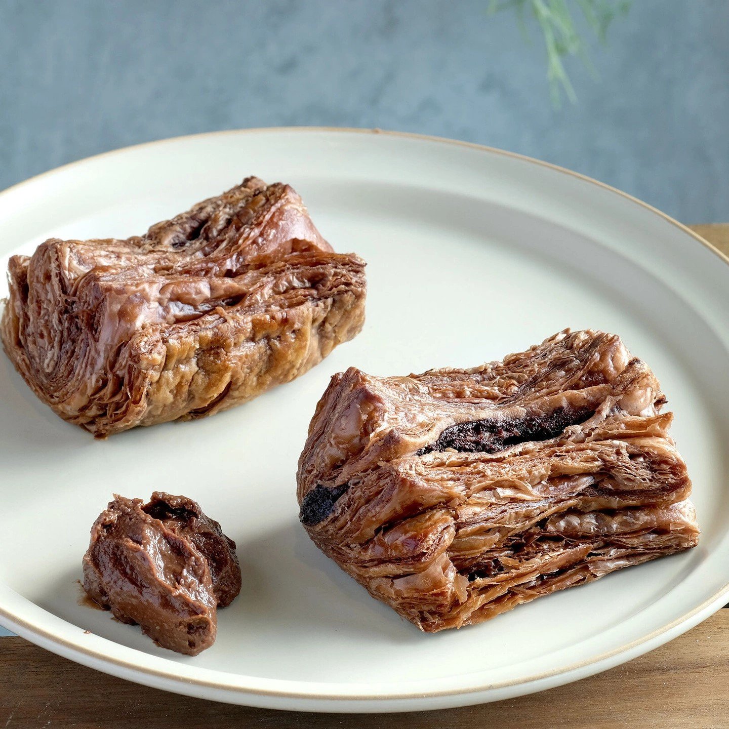 甘さの加減を追求した滑らかな口溶け チョコレートパイ(ホール23cm) [2233]